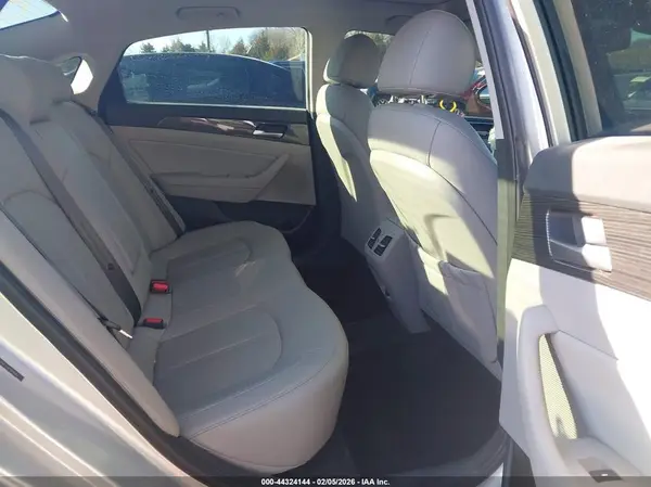 5NPE34AFXJH704668 2018 HYUNDAI SONATA - Image 8