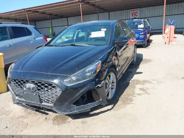 5NPE34AFXJH705917 2018 HYUNDAI SONATA - Image 2