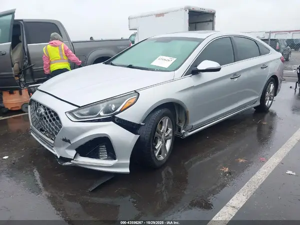 5NPE34AFXJH708932 2018 HYUNDAI SONATA - Image 2