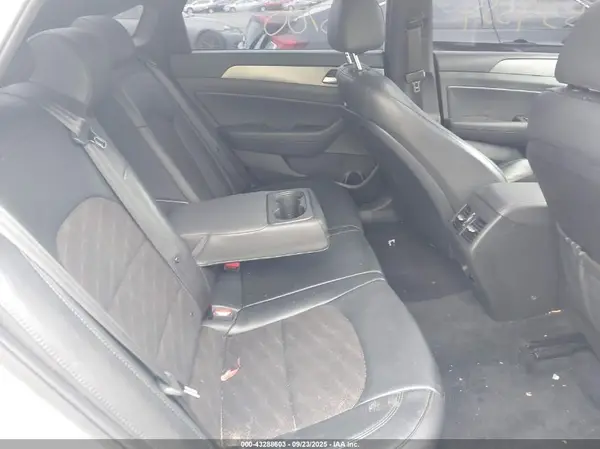 5NPE34AFXJH715623 2018 HYUNDAI SONATA - Image 8