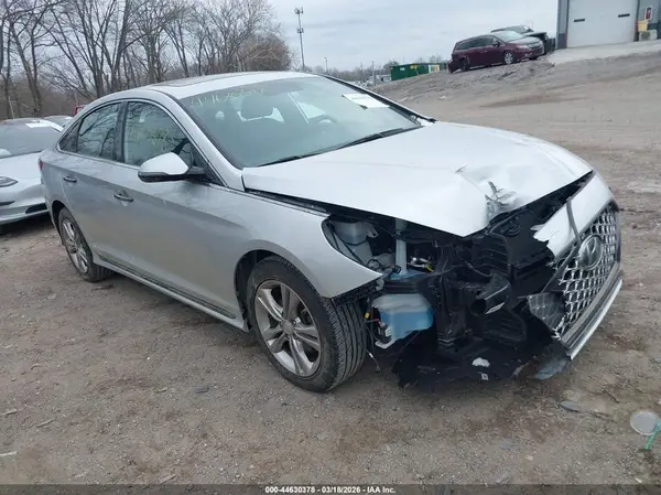 5NPE34AFXJH723110 2018 HYUNDAI SONATA - Image 1
