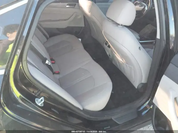 5NPE34AFXKH731130 2019 HYUNDAI SONATA - Image 8