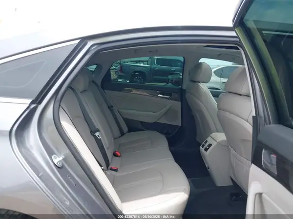 5NPE34AFXKH739731 2019 HYUNDAI SONATA - Image 8