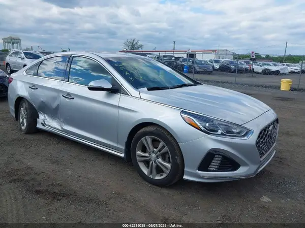 5NPE34AFXKH740037 2019 HYUNDAI SONATA - Image 1