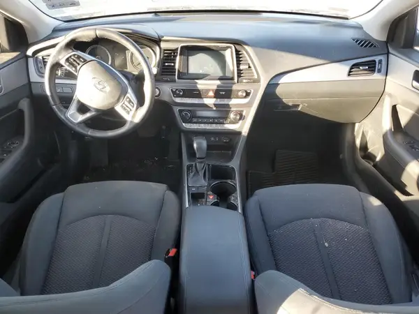5NPE34AFXKH740443 2019 HYUNDAI SONATA - Image 8