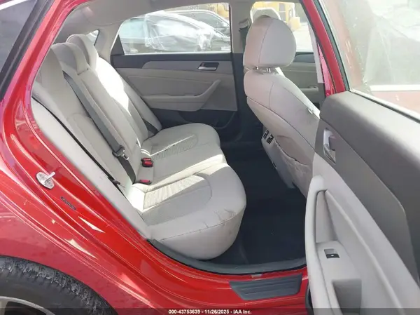 5NPE34AFXKH745948 2019 HYUNDAI SONATA - Image 8