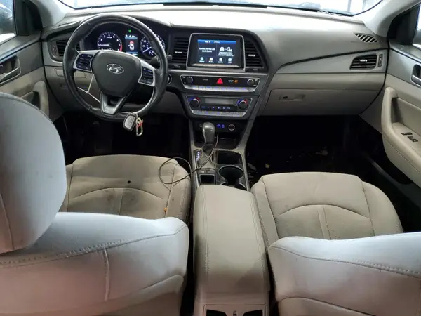 5NPE34AFXKH764483 2019 HYUNDAI SONATA - Image 8