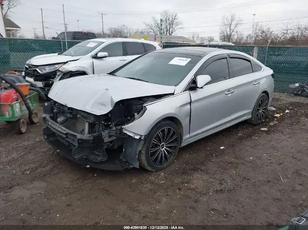 5NPE34AFXKH767643 2019 HYUNDAI SONATA - Image 2