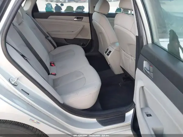 5NPE34AFXKH767979 2019 HYUNDAI SONATA - Image 8