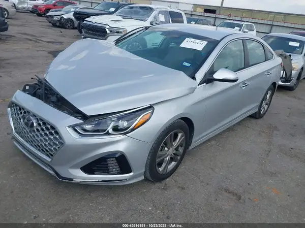 5NPE34AFXKH768856 2019 HYUNDAI SONATA - Image 2
