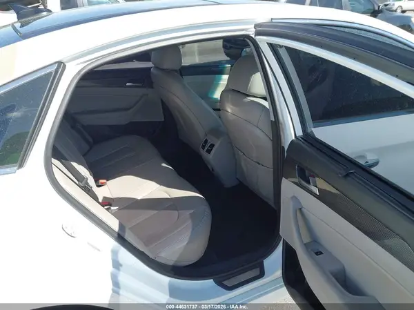 5NPE34AFXKH772034 2019 HYUNDAI SONATA - Image 8