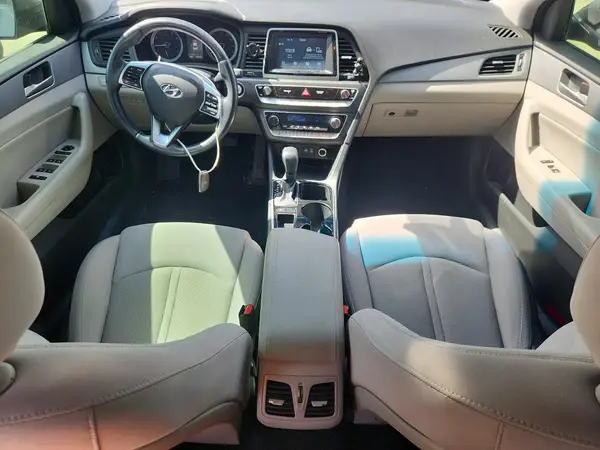 5NPE34AFXKH772115 2019 HYUNDAI SONATA - Image 8
