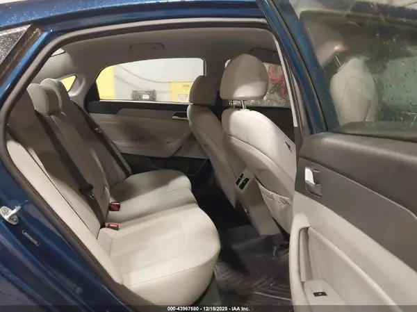 5NPE34AFXKH772597 2019 HYUNDAI SONATA - Image 8