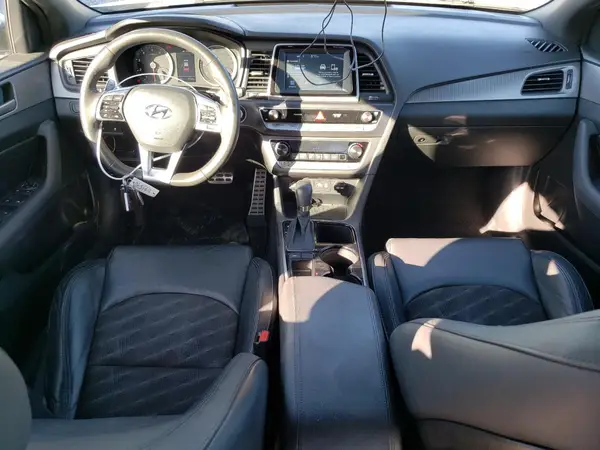 5NPE34AFXKH773068 2019 HYUNDAI SONATA - Image 8
