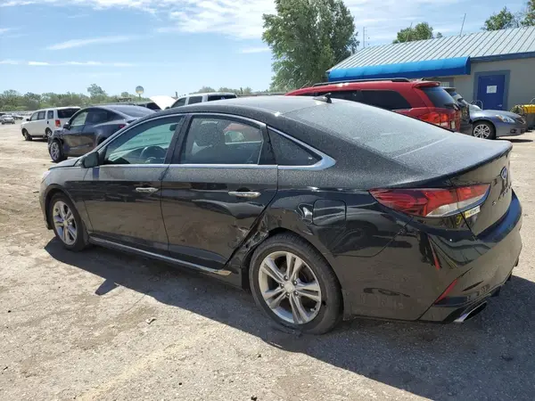 5NPE34AFXKH773250 2019 HYUNDAI SONATA - Image 2