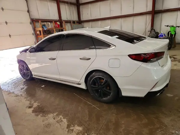 5NPE34AFXKH774074 2019 HYUNDAI SONATA - Image 2