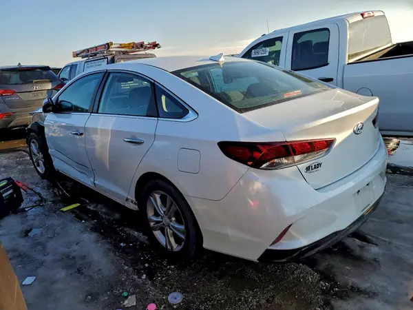 5NPE34AFXKH783504 2019 HYUNDAI SONATA - Image 2