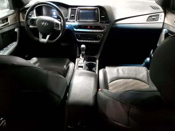 5NPE34AFXKH784085 2019 HYUNDAI SONATA - Image 8