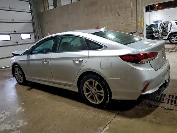 5NPE34AFXKH786984 2019 HYUNDAI SONATA - Image 2