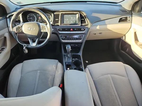 5NPE34AFXKH788198 2019 HYUNDAI SONATA - Image 8