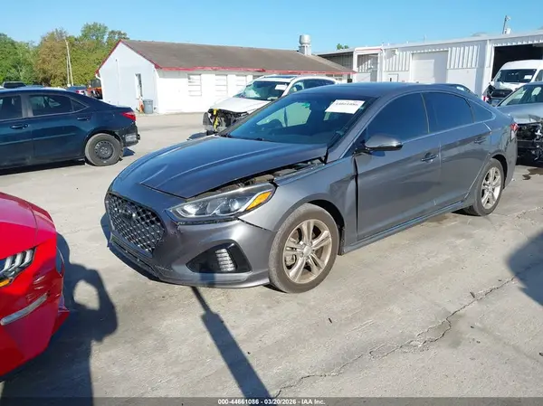 5NPE34AFXKH788525 2019 HYUNDAI SONATA - Image 2