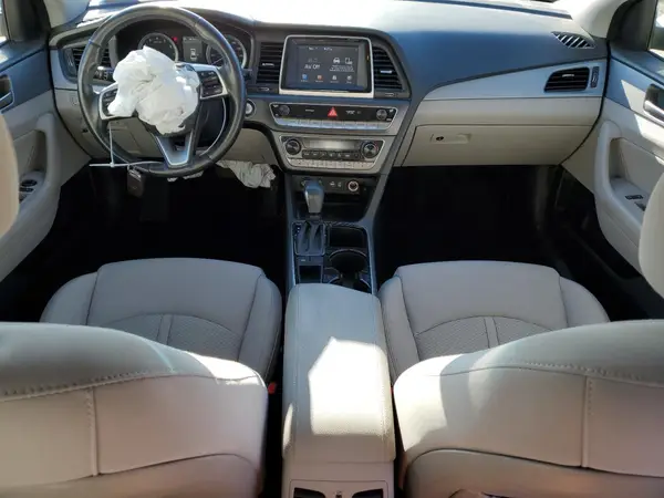 5NPE34AFXKH797046 2019 HYUNDAI SONATA - Image 8