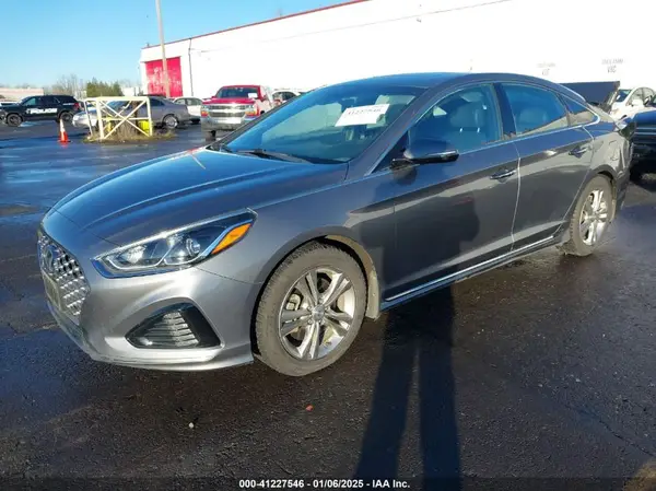 5NPE34AFXKH800205 2019 HYUNDAI SONATA - Image 2