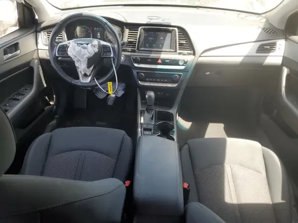 5NPE34AFXKH800656 2019 HYUNDAI SONATA - Image 8