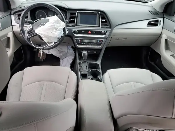 5NPE34AFXKH804559 2019 HYUNDAI SONATA - Image 8