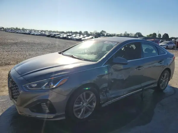 5NPE34AFXKH805369 2019 HYUNDAI SONATA - Image 1