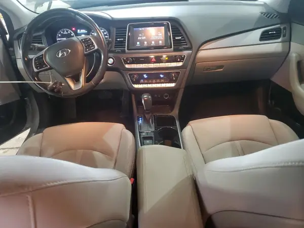 5NPE34AFXKH816338 2019 HYUNDAI SONATA - Image 8