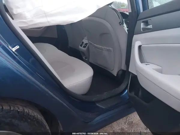 5NPE34AFXKH817750 2019 HYUNDAI SONATA - Image 8