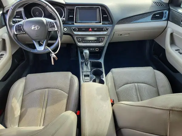 5NPE34AFXKH818106 2019 HYUNDAI SONATA - Image 8