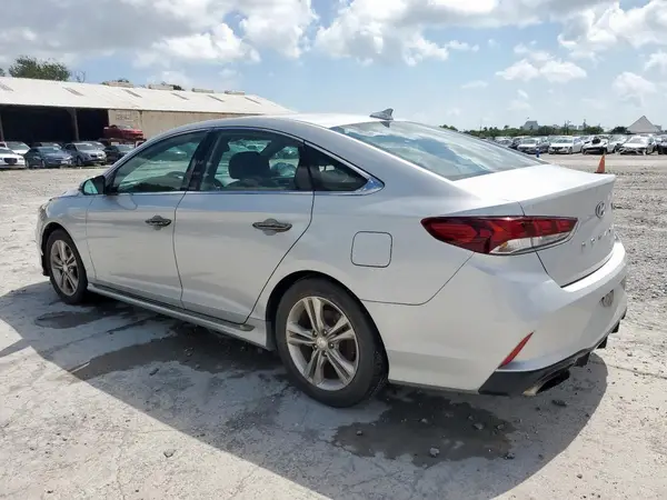5NPE34AFXKH818316 2019 HYUNDAI SONATA - Image 2