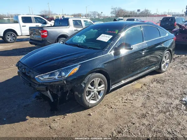 5NPE34AFXKH820776 2019 HYUNDAI SONATA - Image 2