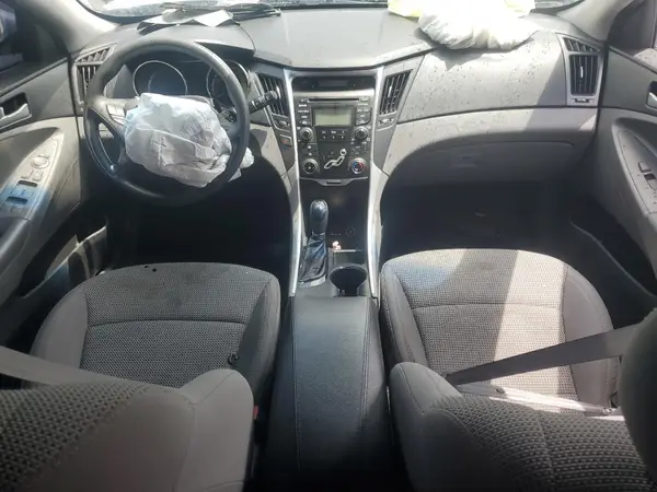 5NPEB4AC2CH449493 2020 HYUNDAI SONATA - Image 8