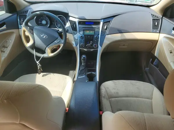 5NPEB4AC9DH706263 2020 HYUNDAI SONATA - Image 8