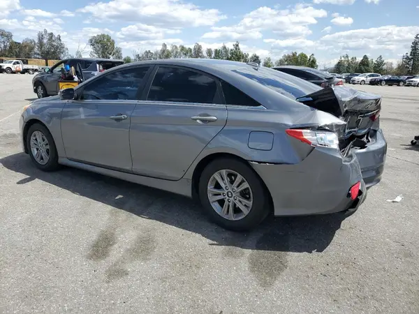 5NPEB4AC9EH907940 2024 HYUNDAI SONATA - Image 2