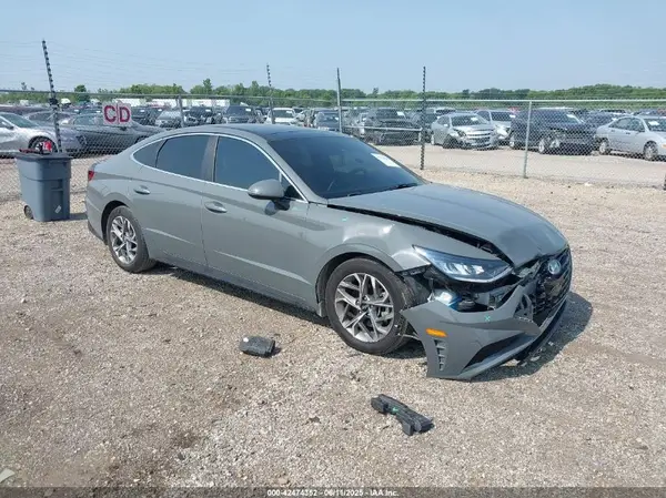 5NPEF4JA0LH043974 2020 HYUNDAI SONATA - Image 1