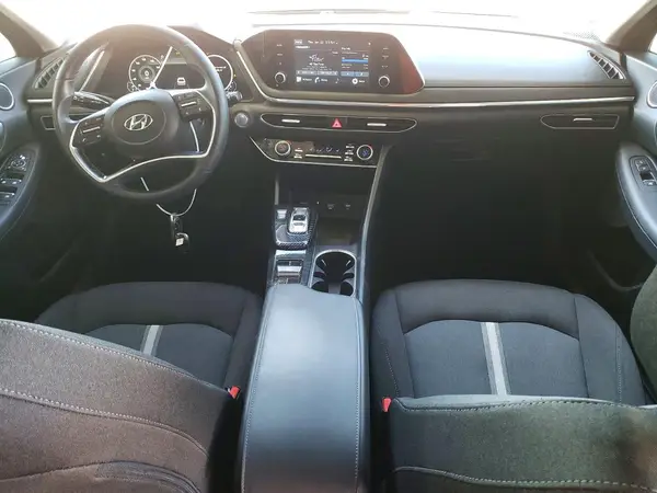 5NPEF4JA2LH009826 2020 HYUNDAI SONATA - Image 8