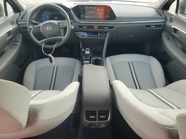 5NPEF4JA2LH030711 2020 HYUNDAI SONATA - Image 8