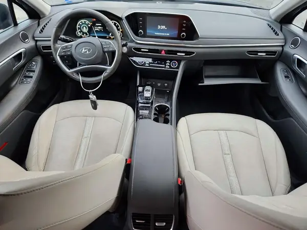 5NPEF4JA2LH042616 2020 HYUNDAI SONATA - Image 8