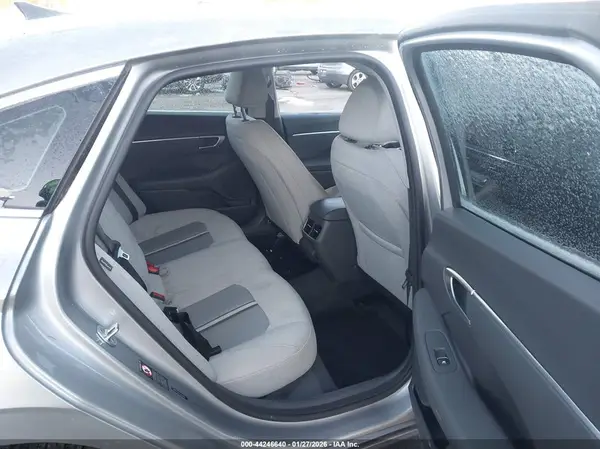 5NPEF4JA2LH061859 2020 HYUNDAI SONATA - Image 8