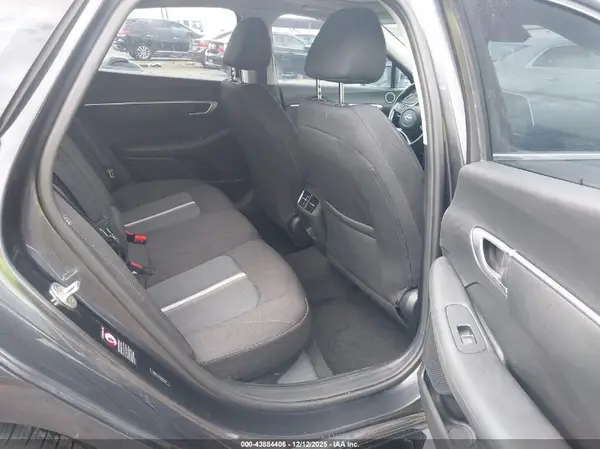 5NPEF4JA2MH084219 2021 HYUNDAI SONATA - Image 8