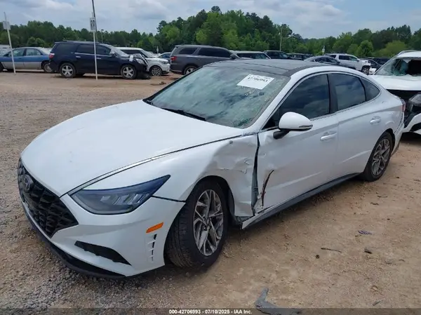 5NPEF4JA2MH113119 2021 HYUNDAI SONATA - Image 2