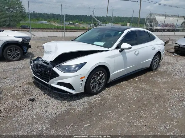5NPEF4JA4MH117141 2021 HYUNDAI SONATA - Image 2