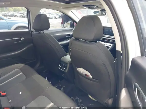5NPEF4JA4MH117141 2021 HYUNDAI SONATA - Image 8