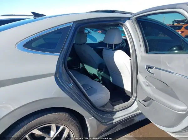 5NPEF4JA5MH081718 2021 HYUNDAI SONATA - Image 8