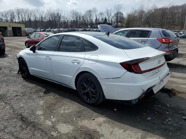 5NPEF4JA5MH083663 2021 HYUNDAI SONATA - Image 2