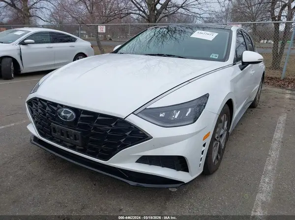 5NPEF4JA5MH099233 2021 HYUNDAI SONATA - Image 2